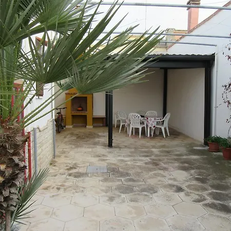 Casa Vacanze Paola *